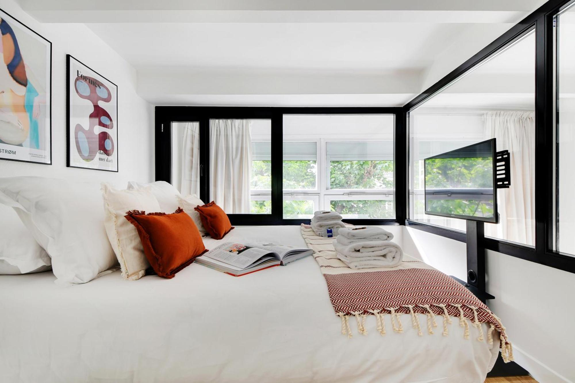 Amazing Loft 2br - Eiffel Tower * Parigi